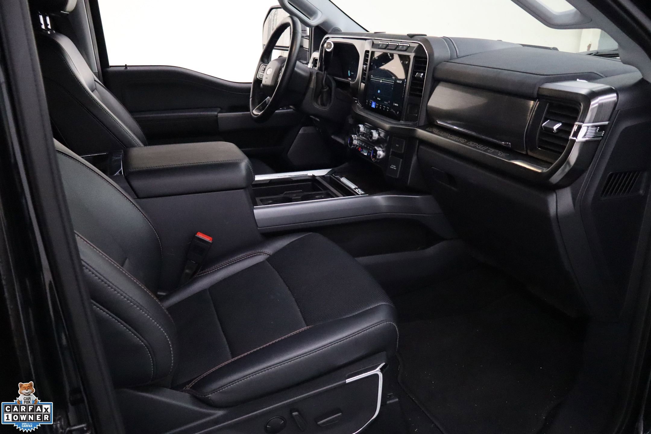 Certified 2024 Ford F350 Lariat w/ Sport Appearance Package image 31