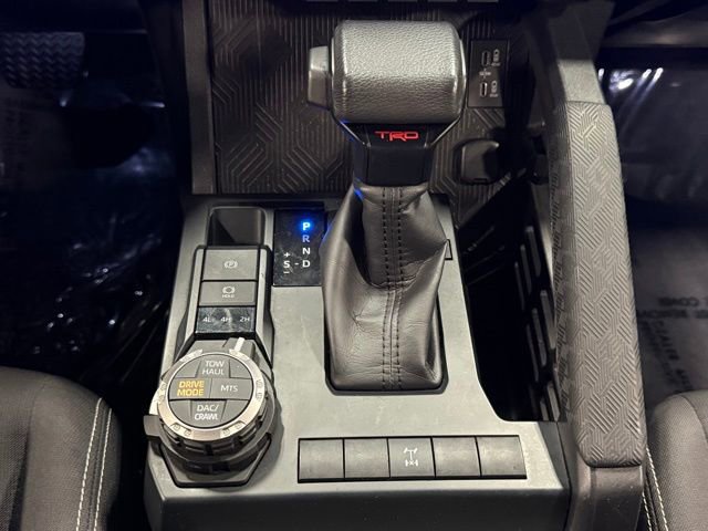 Used 2024 Toyota Tacoma TRD Off-Road AWD/4WD image 30