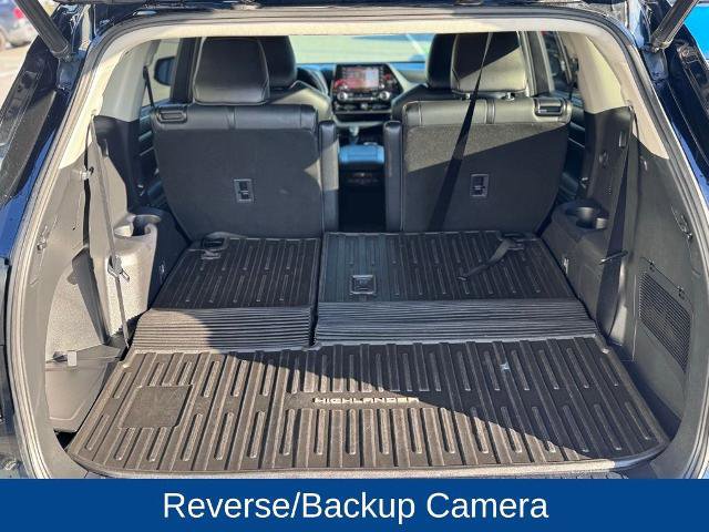 Used 2021 Toyota Highlander XLE image 7