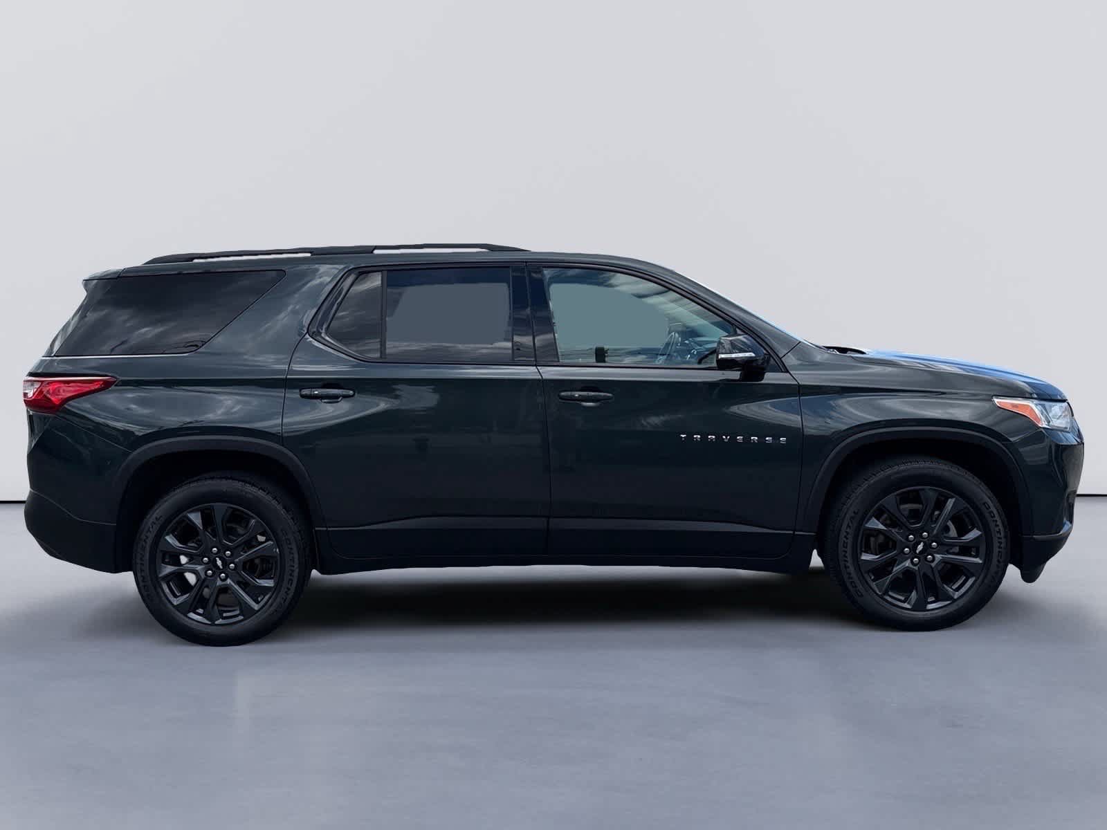 Used 2020 Chevrolet Traverse RS w/ LPO, Floor Liner Package FWD image 6