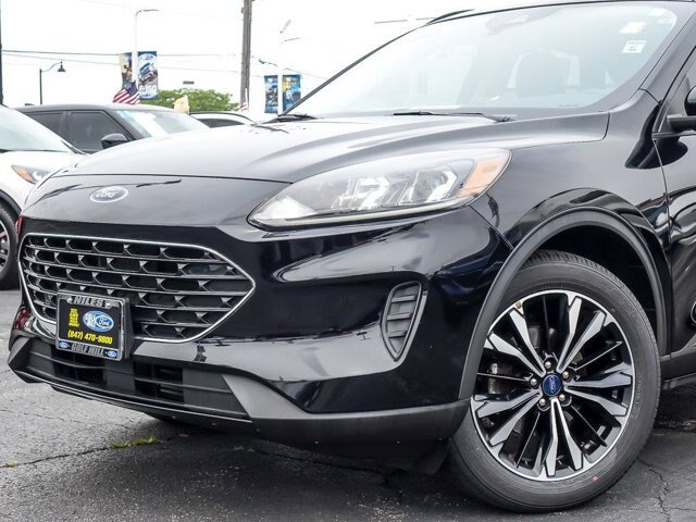 Certified 2022 Ford Escape SE w/ SE Sport Appearance Package AWD/4WD image 3