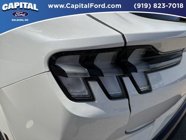 Certified 2025 Ford Mustang Mach-E GT image 14