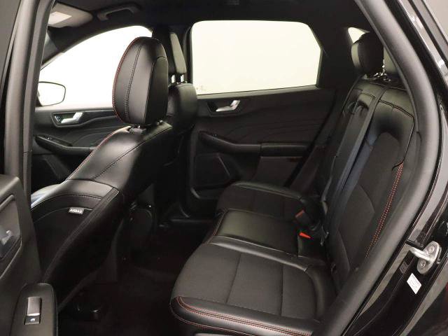 Certified 2025 Ford Escape ST-Line Select AWD/4WD image 17