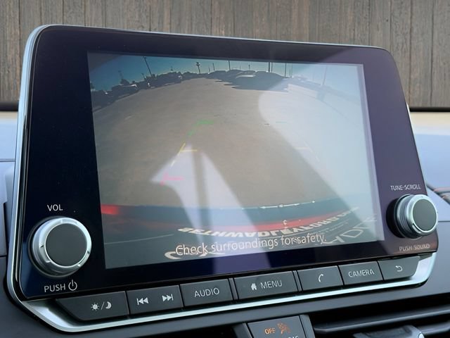 Used 2022 Nissan Altima 2.5 SR FWD image 25