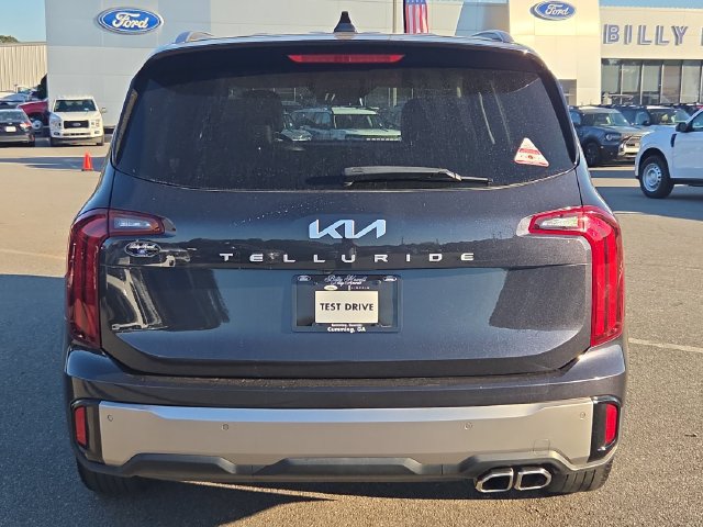 Used 2025 Kia Telluride S FWD image 4