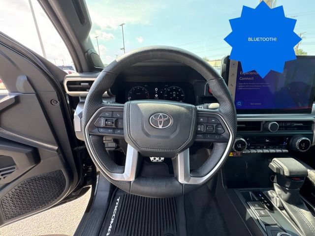 Used 2025 Toyota Tacoma TRD Sport w/ TRD Sport Premium Package RWD image 16