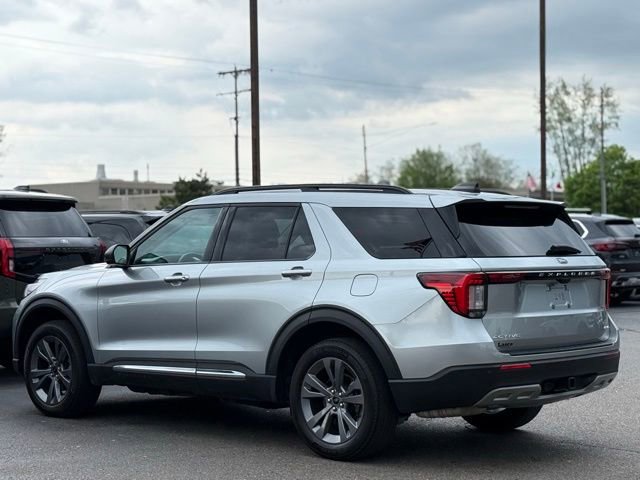 Certified 2025 Ford Explorer Active w/ Active Comfort Package AWD/4WD image 46