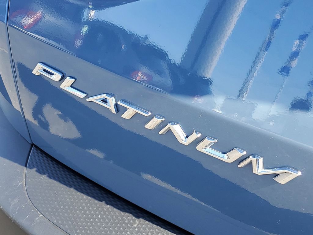 Certified 2025 Ford Escape Platinum AWD/4WD image 38
