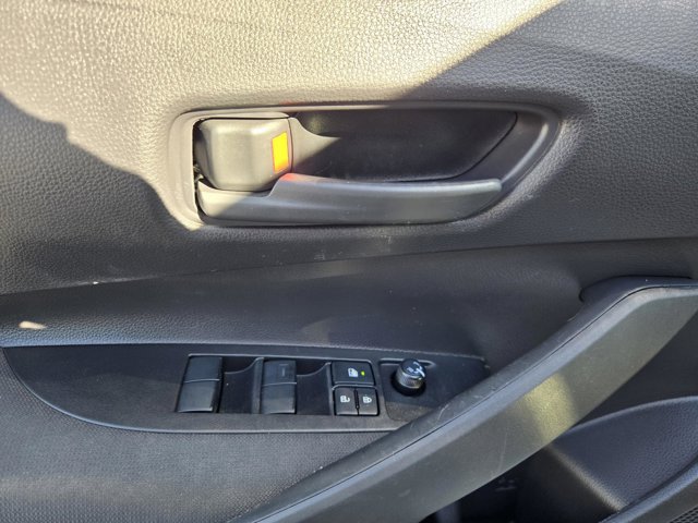 Used 2025 Toyota Corolla LE w/ Convenience Package FWD image 17