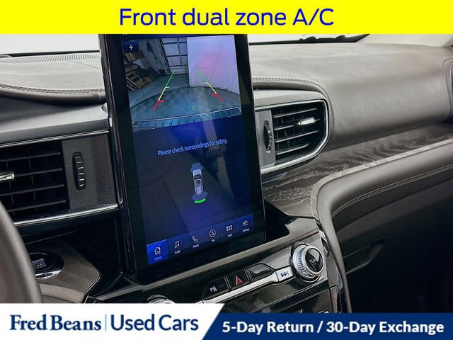Certified 2024 Ford Explorer Platinum w/ Technology Package AWD/4WD image 18