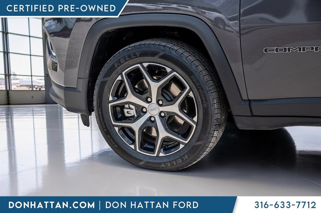 Used 2024 Jeep Compass Limited AWD/4WD image 38