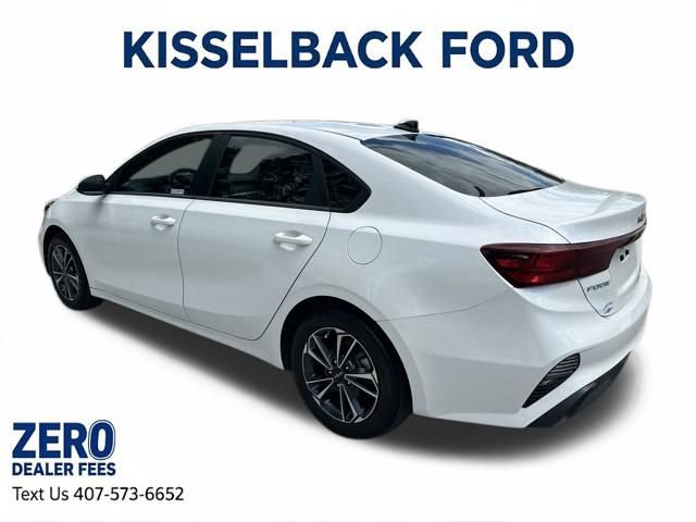 Used 2024 Kia Forte LXS FWD image 6