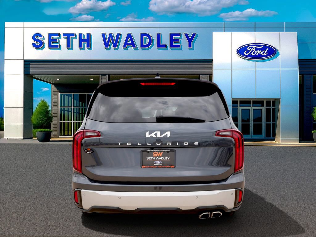 Used 2023 Kia Telluride S w/ S Sunroof Package image 4