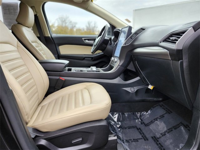 Certified 2022 Ford Edge SEL w/ Convenience Package image 11