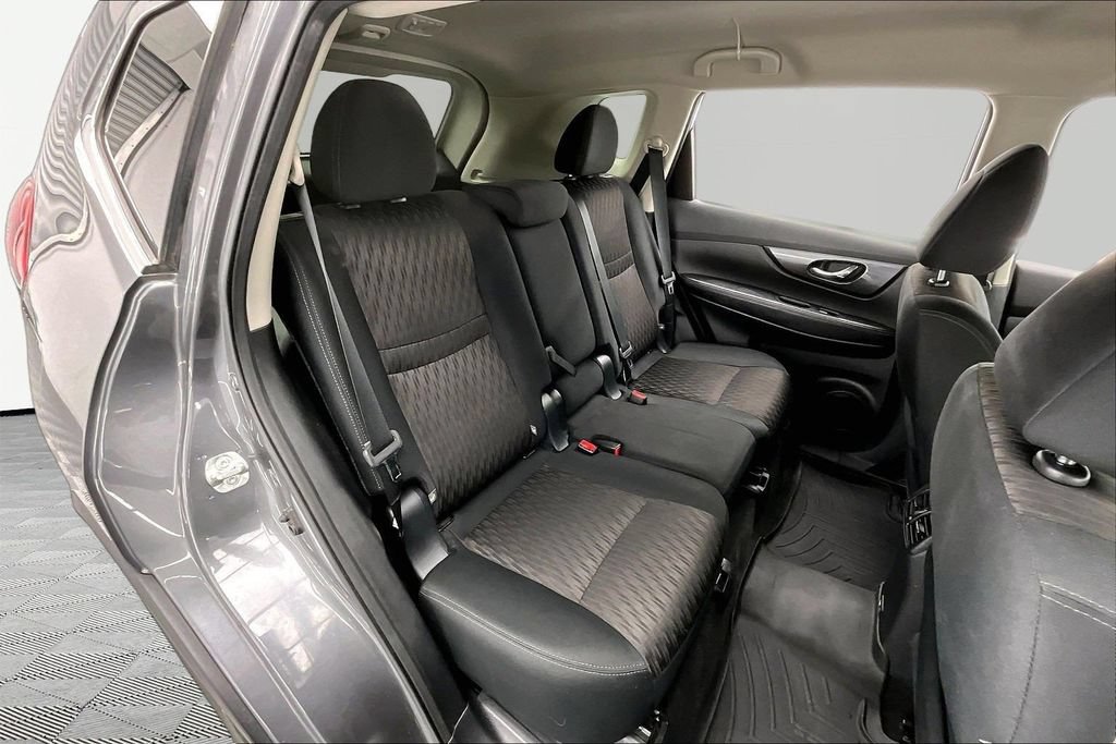 Used 2020 Nissan Rogue SV w/ Premium Package AWD/4WD image 27