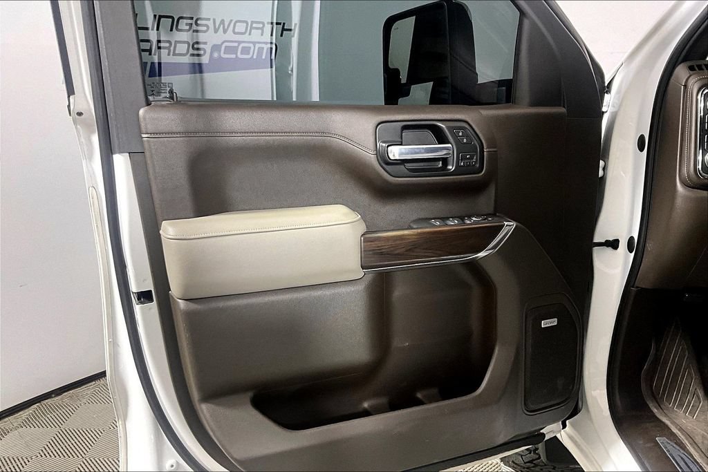 Used 2021 GMC Sierra 1500 SLT AWD/4WD image 18