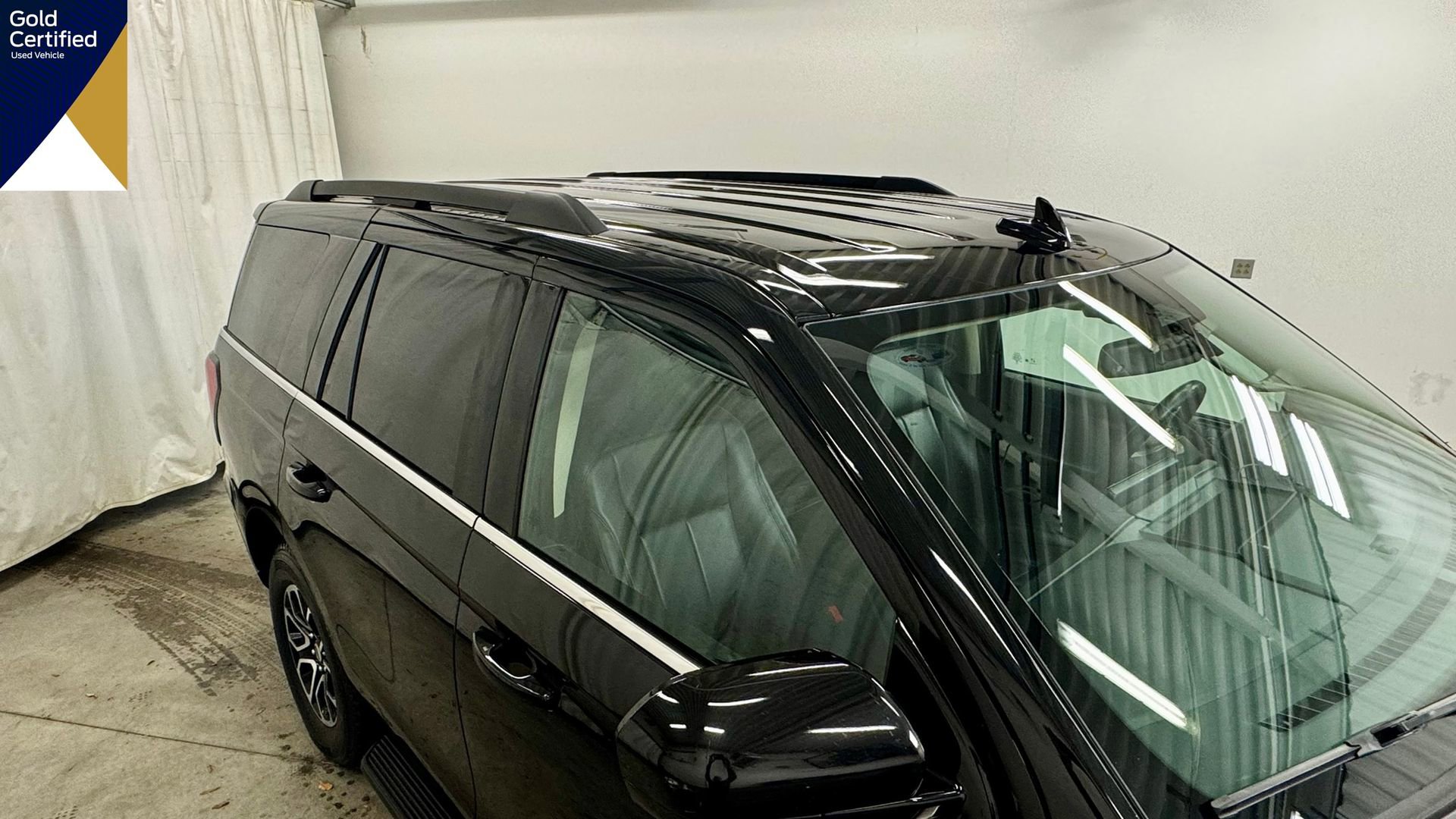 Certified 2024 Ford Expedition XLT image 8