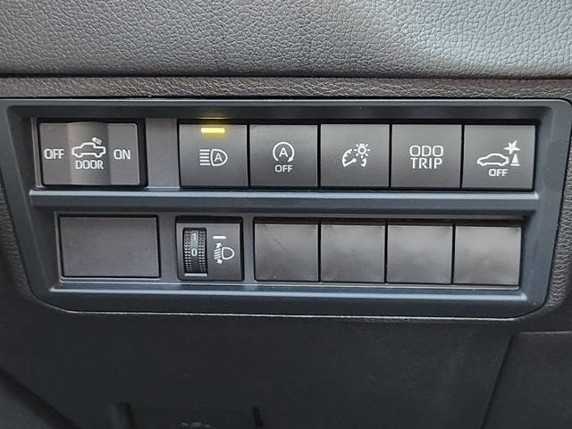 Used 2026 Toyota Tundra Limited AWD/4WD image 20