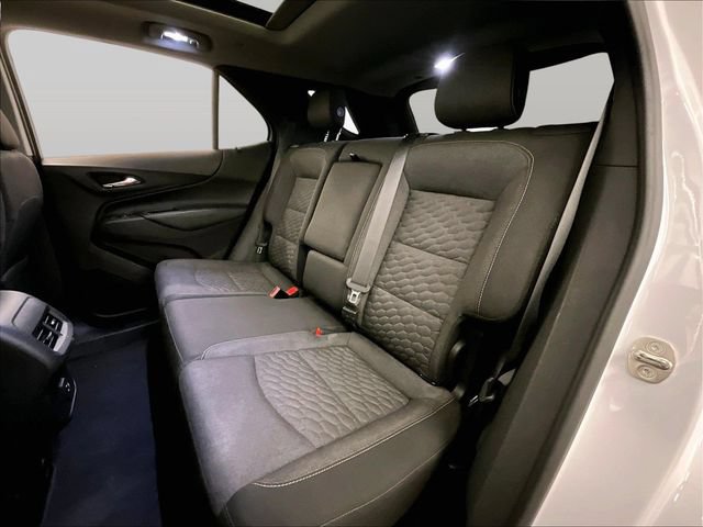 Used 2019 Chevrolet Equinox LT w/ Sun & Navigation Package AWD/4WD image 25