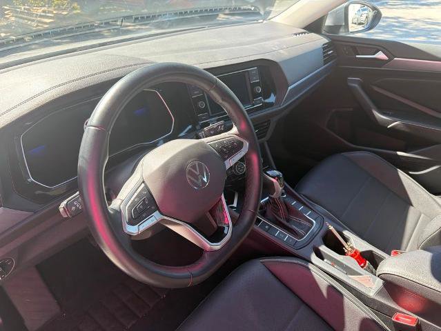 Used 2023 Volkswagen Jetta SE w/ Black Wheel Package FWD image 9