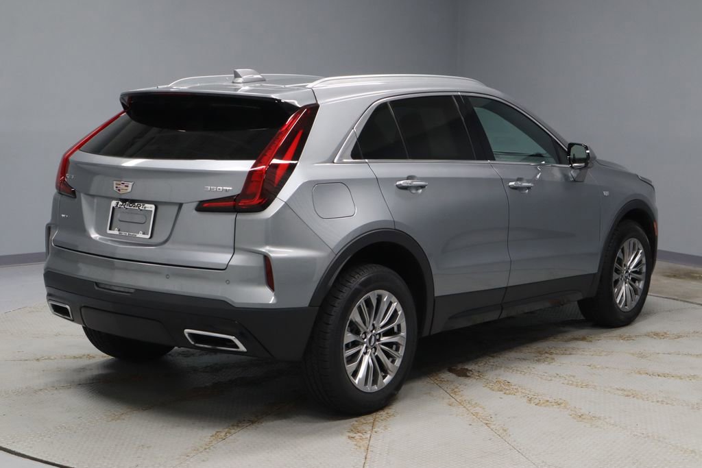 Used 2025 Cadillac XT4 Premium Luxury AWD/4WD image 11