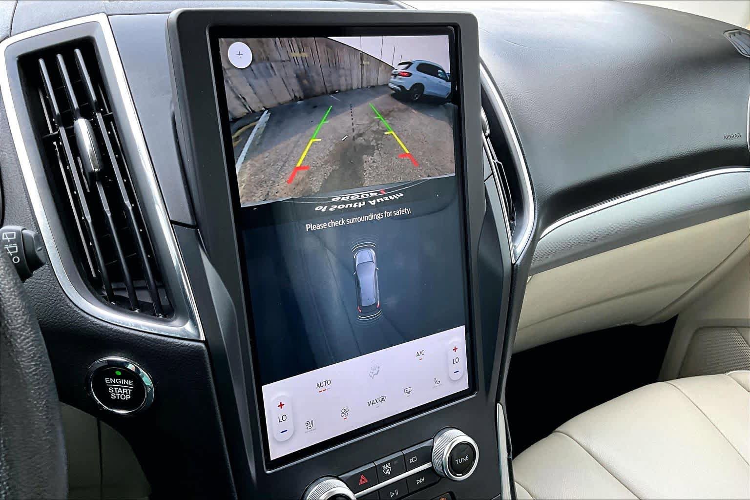 Certified 2021 Ford Edge Titanium FWD image 29
