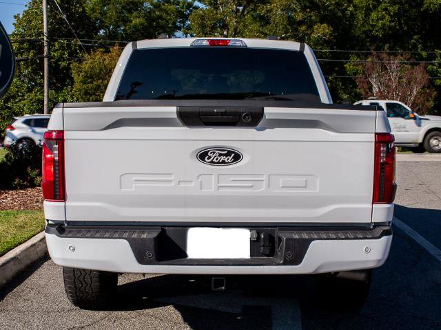 Certified 2024 Ford F150 XLT w/ XLT Black Appearance Package AWD/4WD image 4