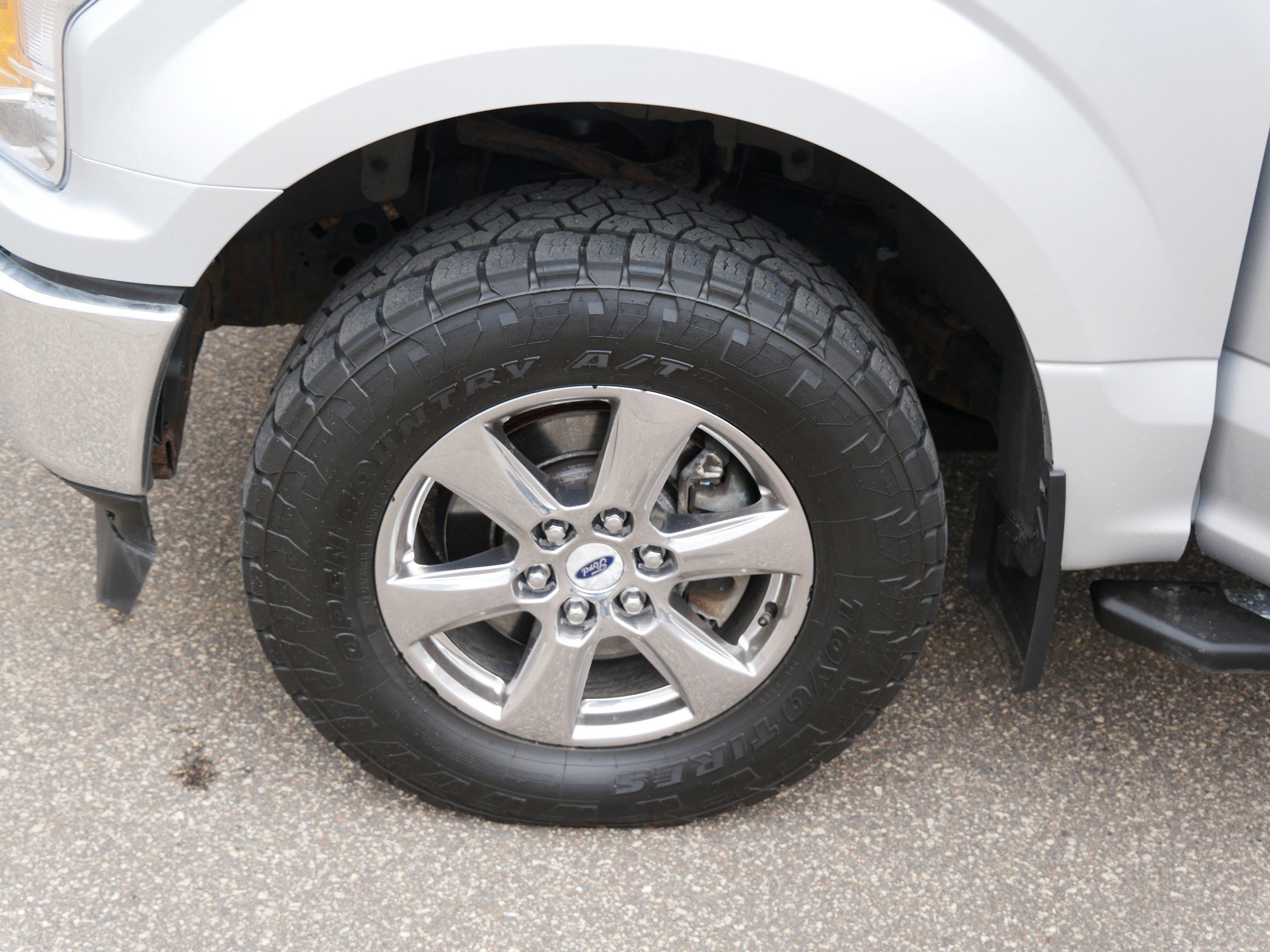 Certified 2018 Ford F150 XLT w/ Equipment Group 302A Luxury image 15