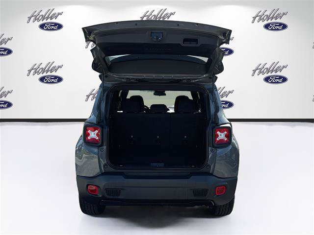 Used 2022 Jeep Renegade Altitude AWD/4WD image 26