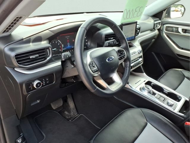 Certified 2023 Ford Explorer XLT w/ Equipment Group 202A AWD/4WD image 18