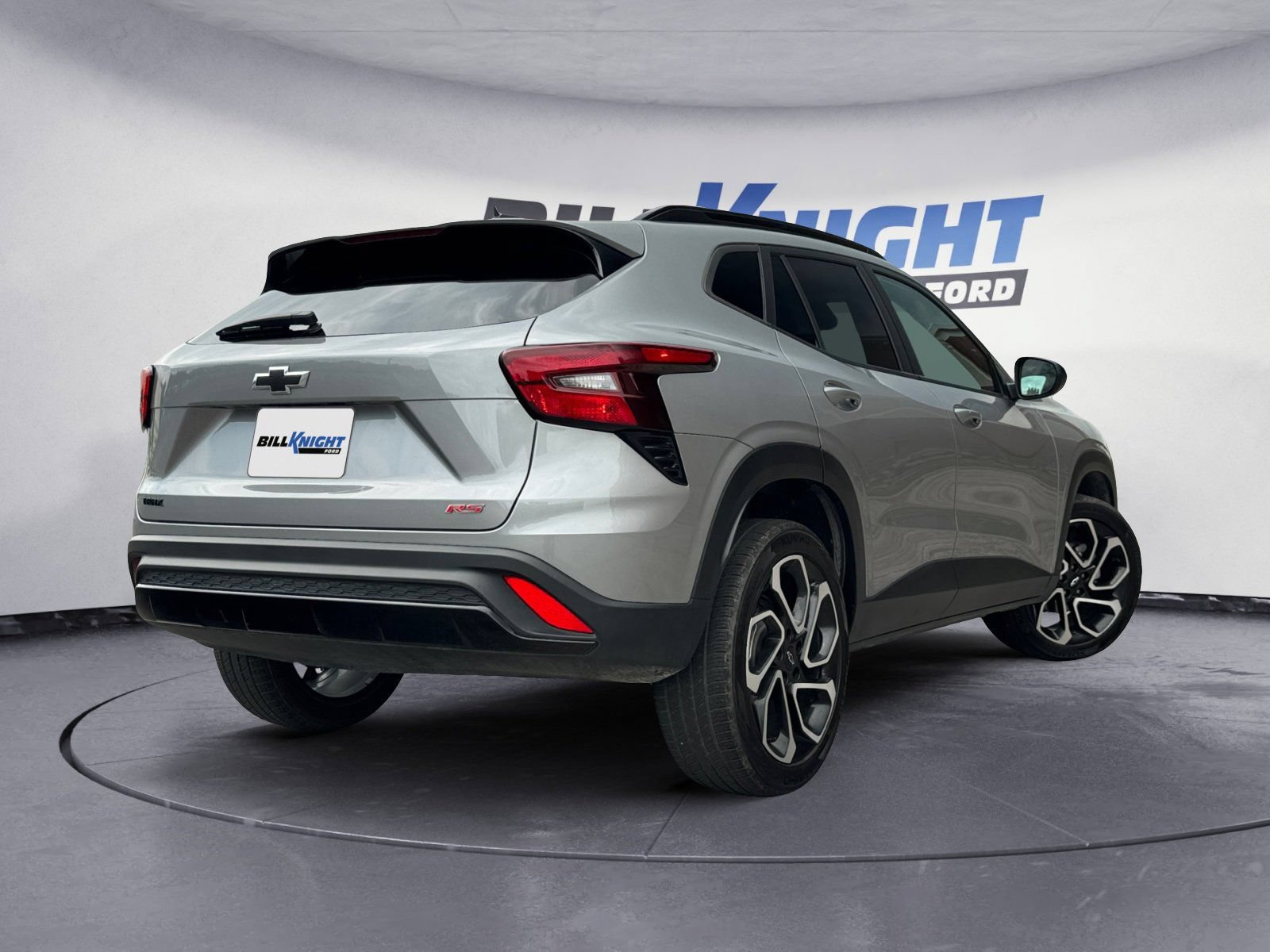 Used 2025 Chevrolet Trax RS FWD image 5