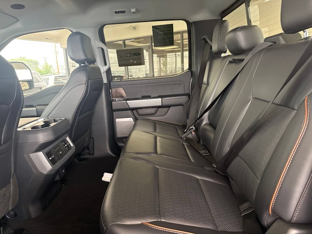 Certified 2025 Ford F350 Lariat w/ Lariat Ultimate Package AWD/4WD image 13