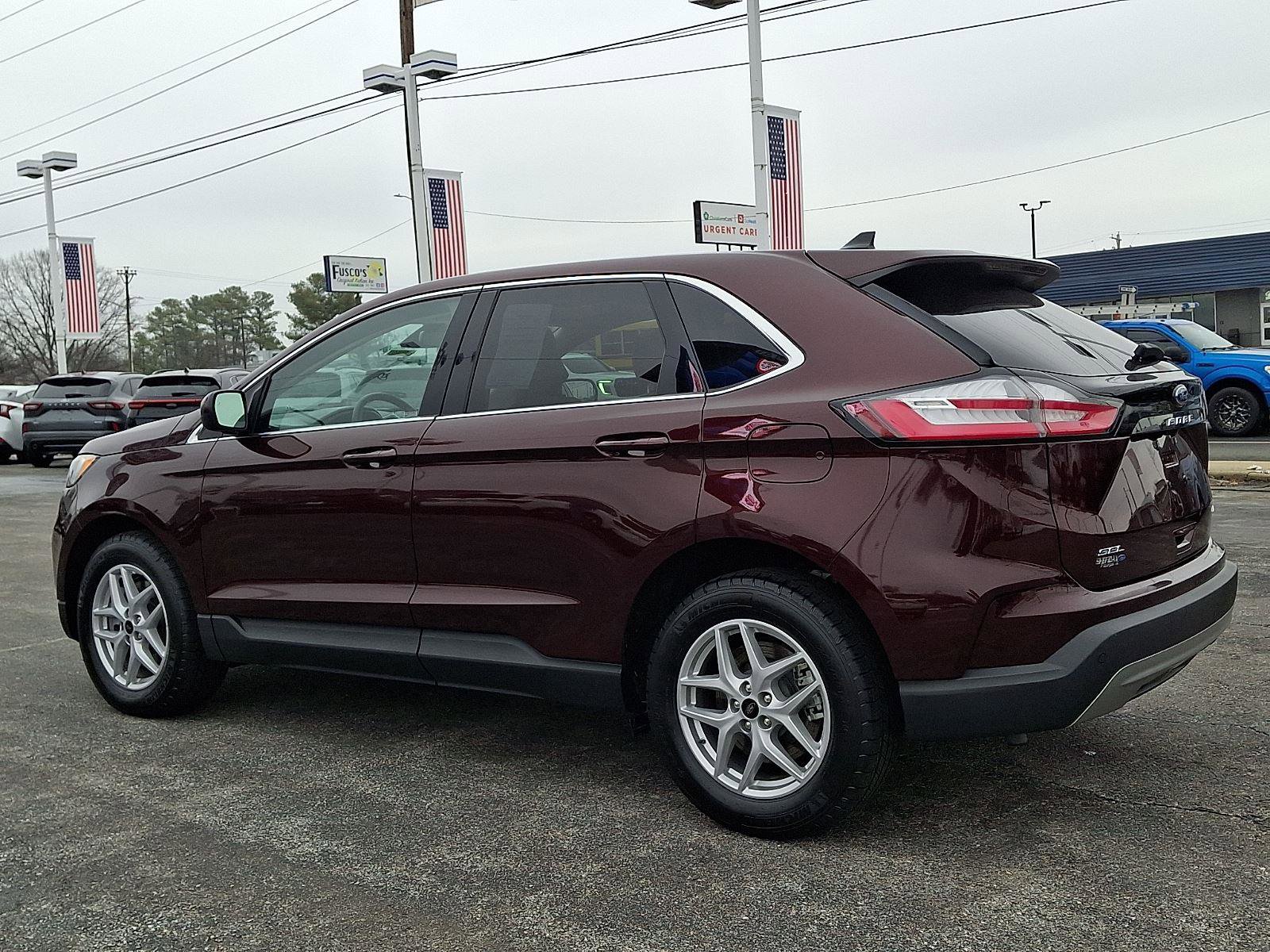 Certified 2023 Ford Edge SEL w/ Convenience Package image 4