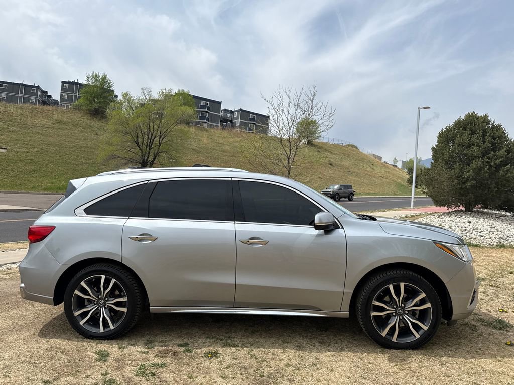 Used 2020 Acura MDX w/ Advance & Entertainment AWD/4WD image 9