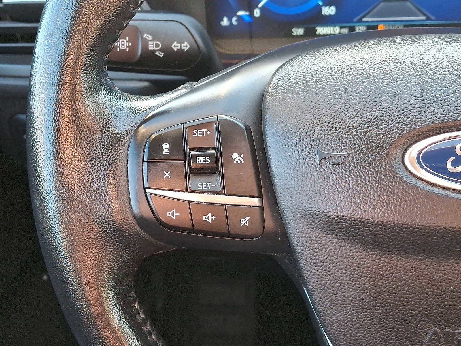 Certified 2020 Ford Escape SE Sport image 22