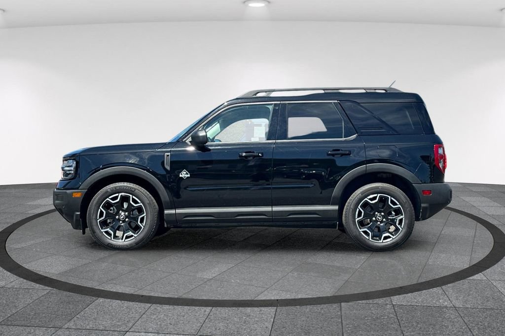 Certified 2025 Ford Bronco Sport Outer Banks w/ Outer Banks Tech Package+ AWD/4WD image 7