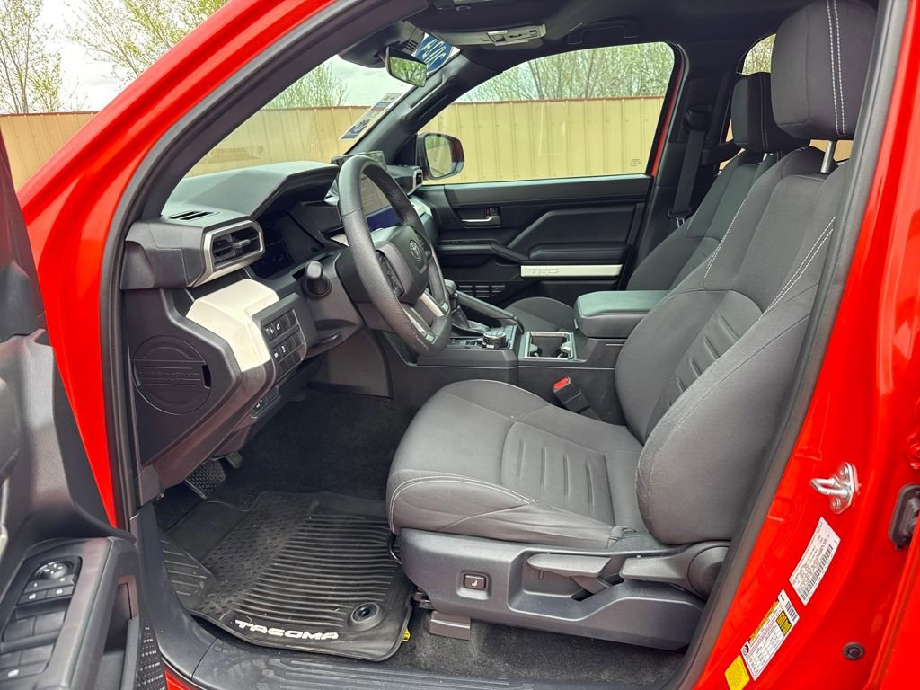 Used 2024 Toyota Tacoma TRD Off-Road AWD/4WD image 13
