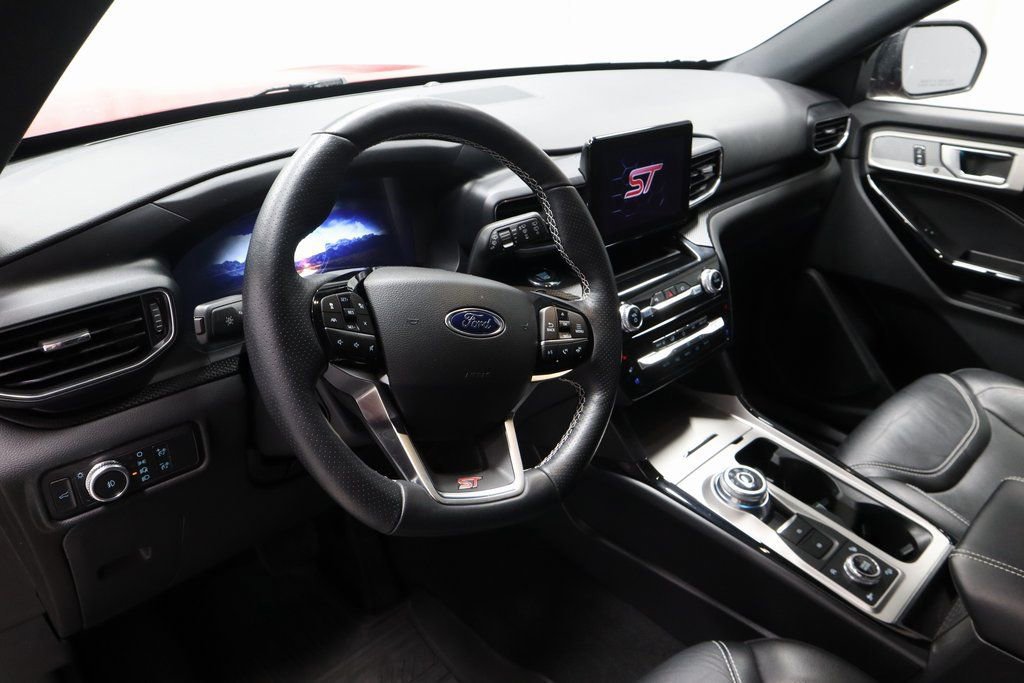 Certified 2022 Ford Explorer ST w/ Equipment Group 401A AWD/4WD image 27