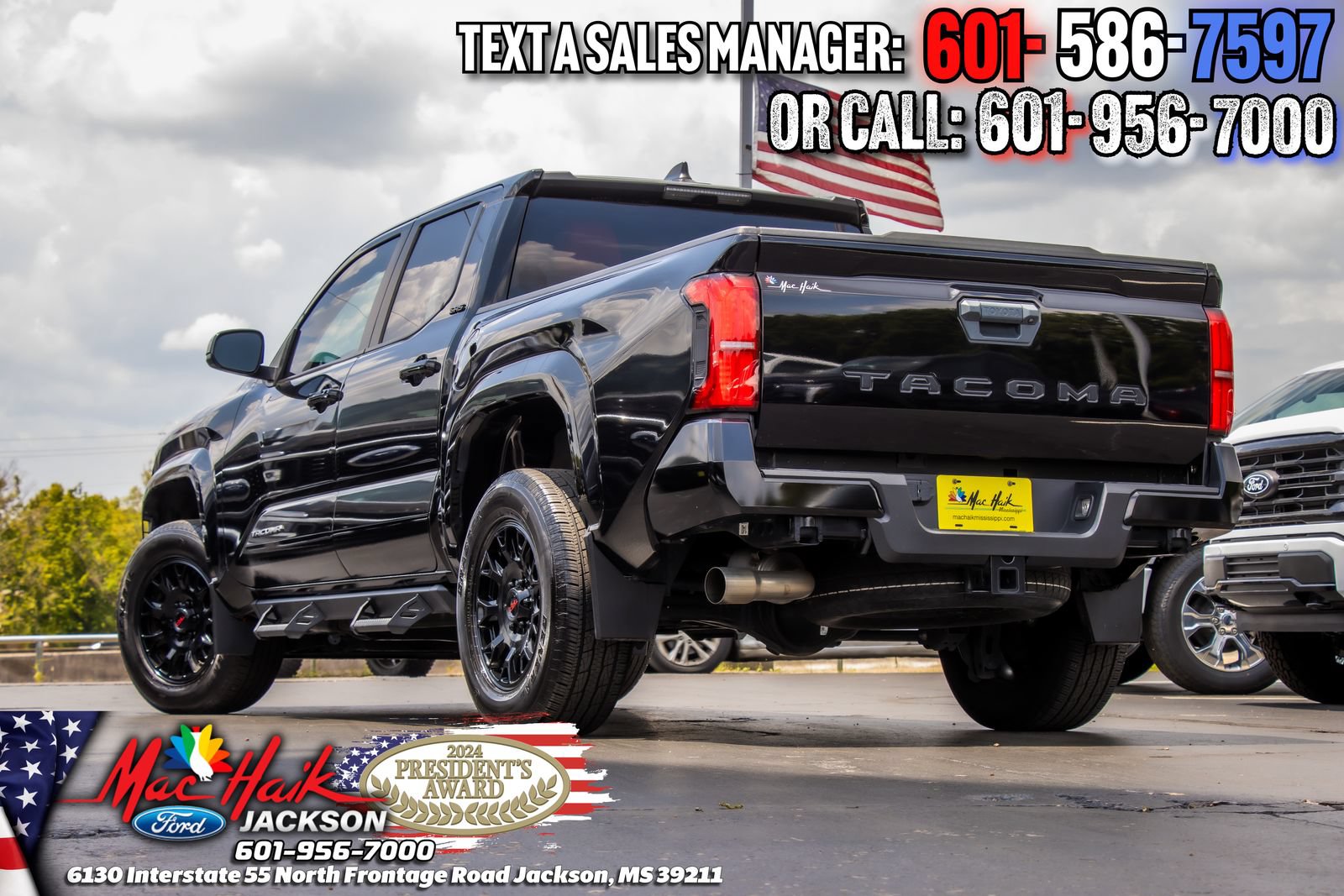Used 2024 Toyota Tacoma SR5 RWD image 5