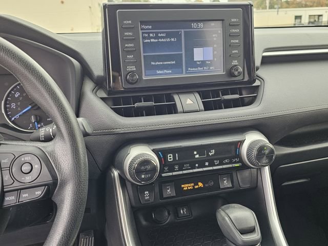 Used 2019 Toyota RAV4 XLE image 7
