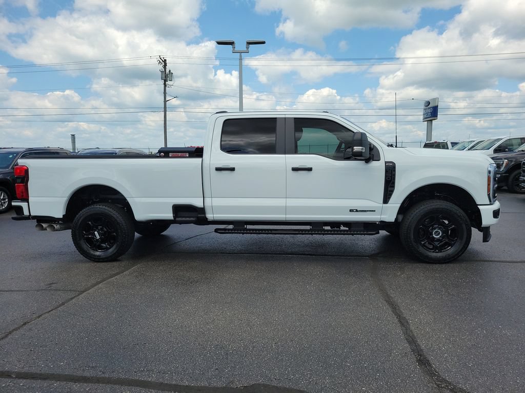 Certified 2025 Ford F350 XL w/ STX Appearance Package AWD/4WD image 3