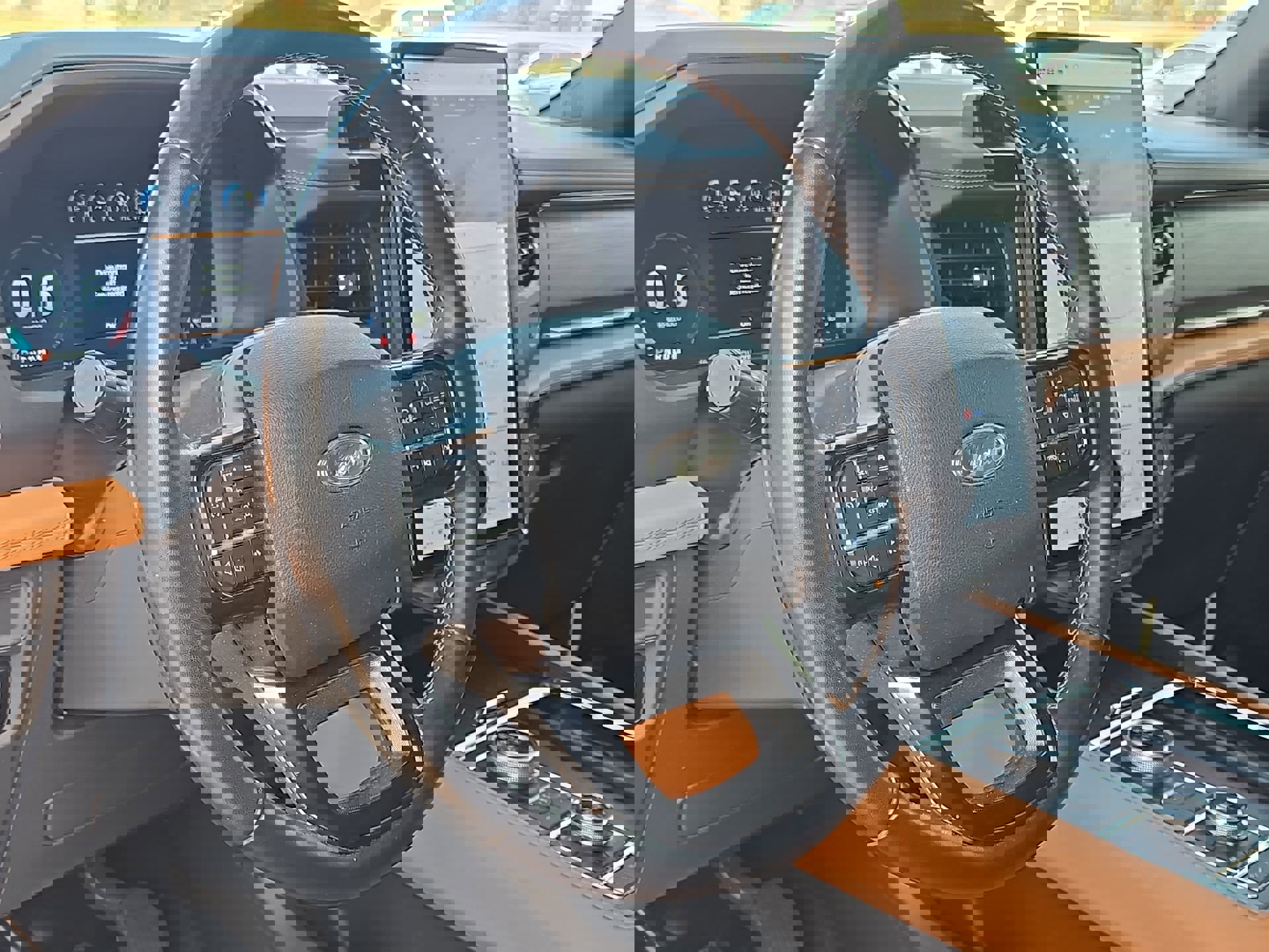 Certified 2024 Ford Expedition Max Platinum image 14