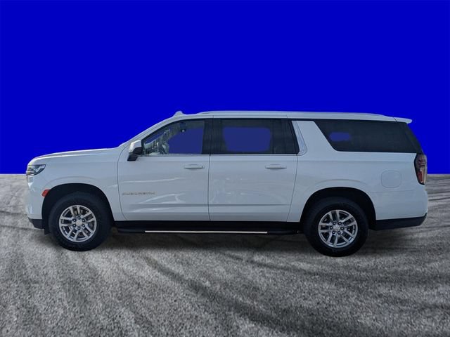 Used 2024 Chevrolet Suburban LT RWD image 7