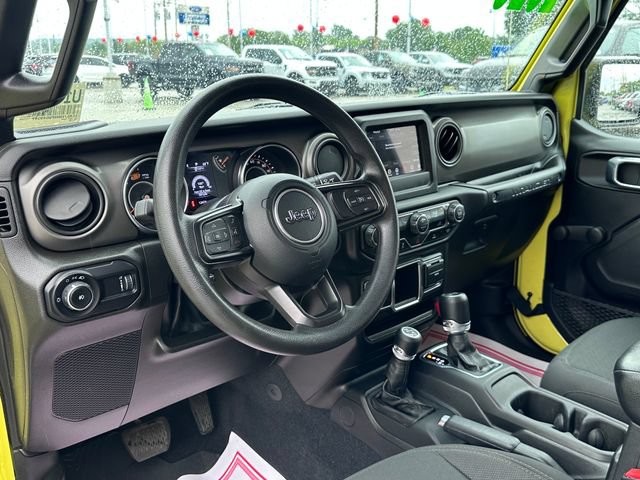 Used 2023 Jeep Wrangler Sport AWD/4WD image 8