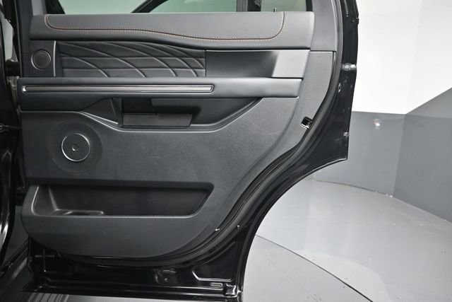 Certified 2023 Ford Expedition Platinum AWD/4WD image 29