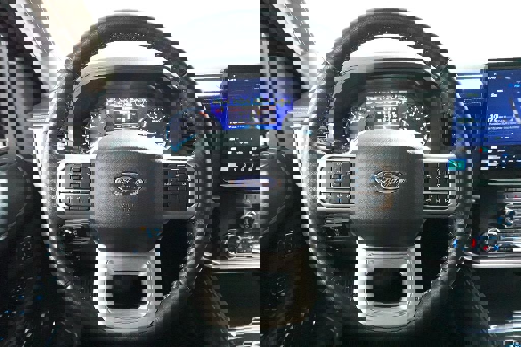 Certified 2024 Ford Expedition Max XLT image 12