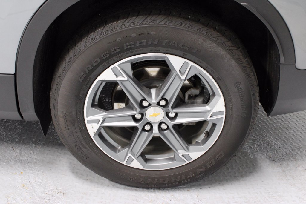Used 2024 Chevrolet Blazer LT w/ LPO, Floor Liner Package FWD image 19