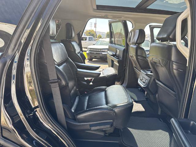 Certified 2025 Ford Expedition Platinum AWD/4WD image 26
