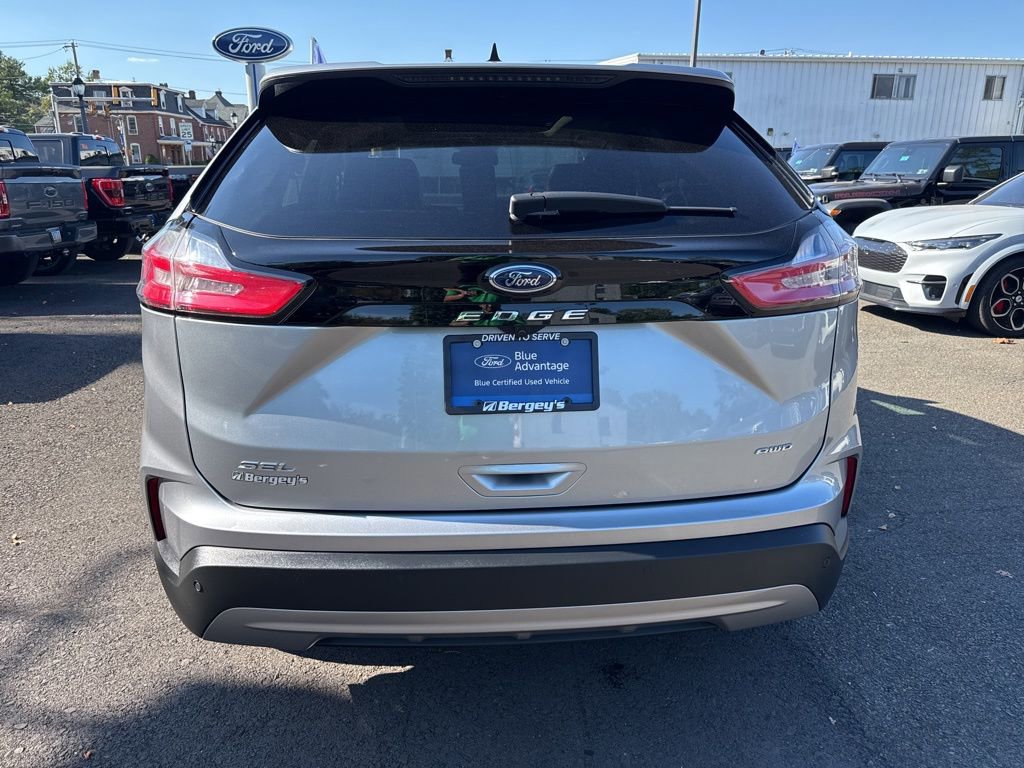 Certified 2024 Ford Edge SEL w/ Convenience Package image 4