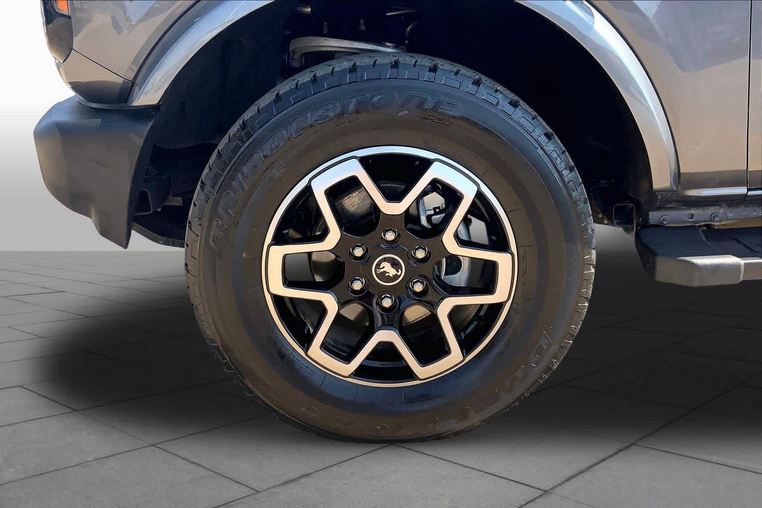 Certified 2024 Ford Bronco Outer Banks AWD/4WD image 11